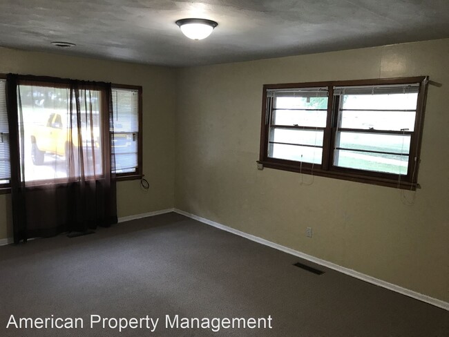 4 br, 1 bath House - 1540 Pipher Ln photo'