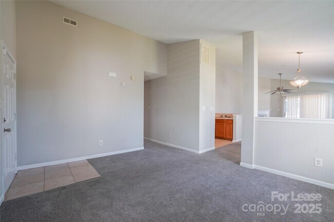 Building Photo - 10449 Katie Creek Ct