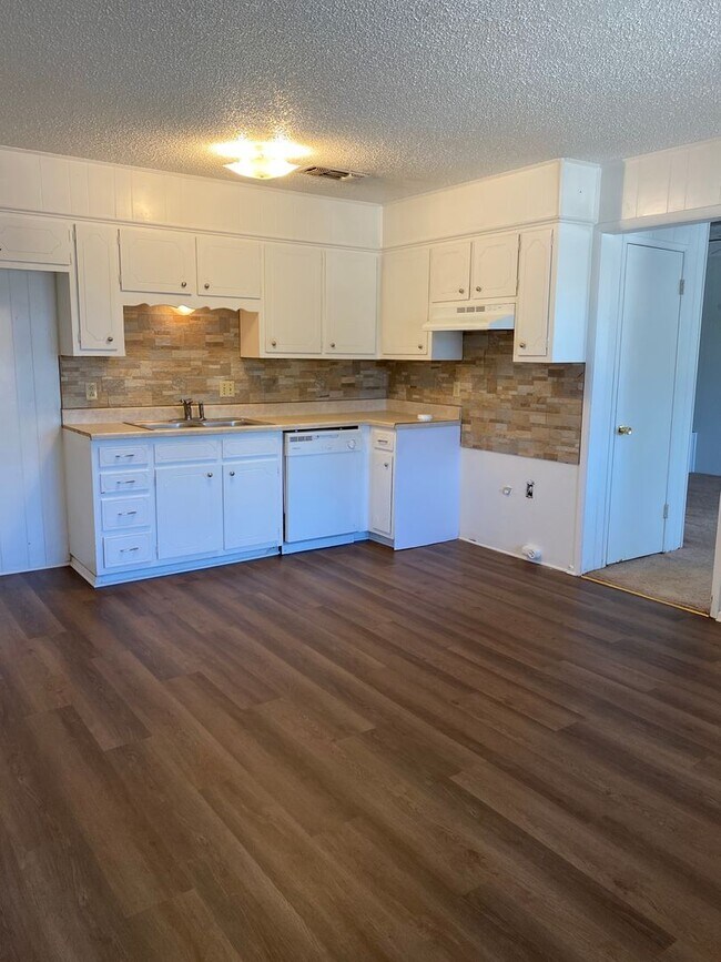 Foto del edificio - Eastside Single Family Home