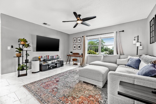 Foto del edificio - 252 SW Monroe Cir N