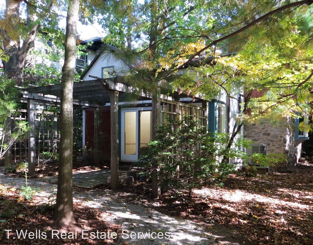 107 E Gowen Ave, Philadelphia, PA 19119 House Rental in Philadelphia