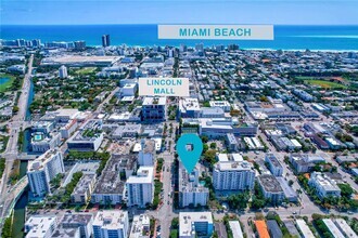 Building Photo - 1340 Lincoln Rd