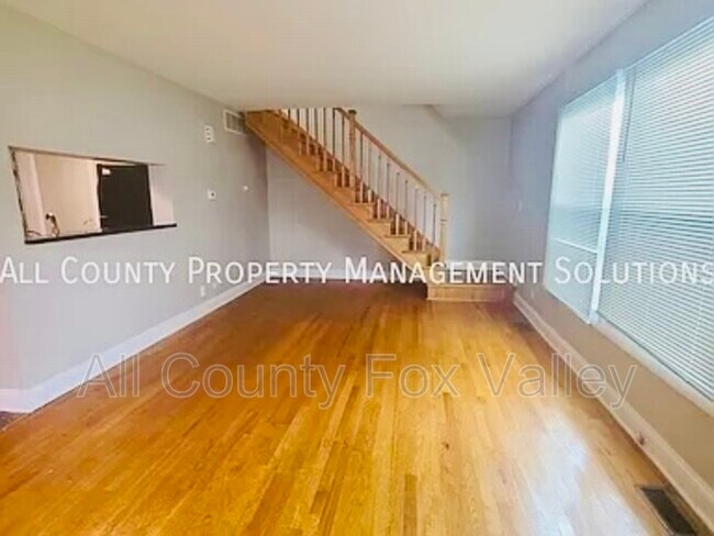 Foto del edificio - 235 Winfield Ct