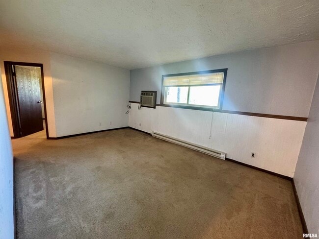 Building Photo - 4211 US-6