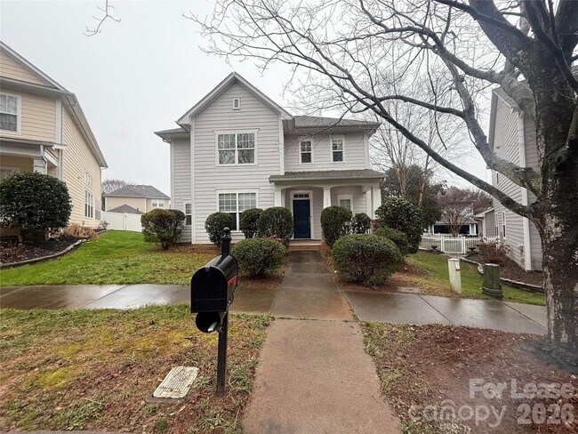 Building Photo - 9235 Island Overlook Ct