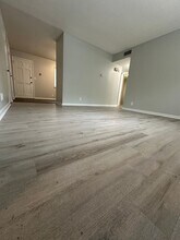 Building Photo - 3340 Pinewood Ave