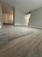 Building Photo - 3340 Pinewood Ave