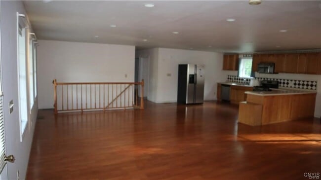 Building Photo - 22865 Duffy Rd
