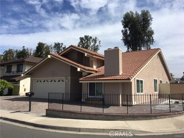 Primary Photo - 2 Farragut