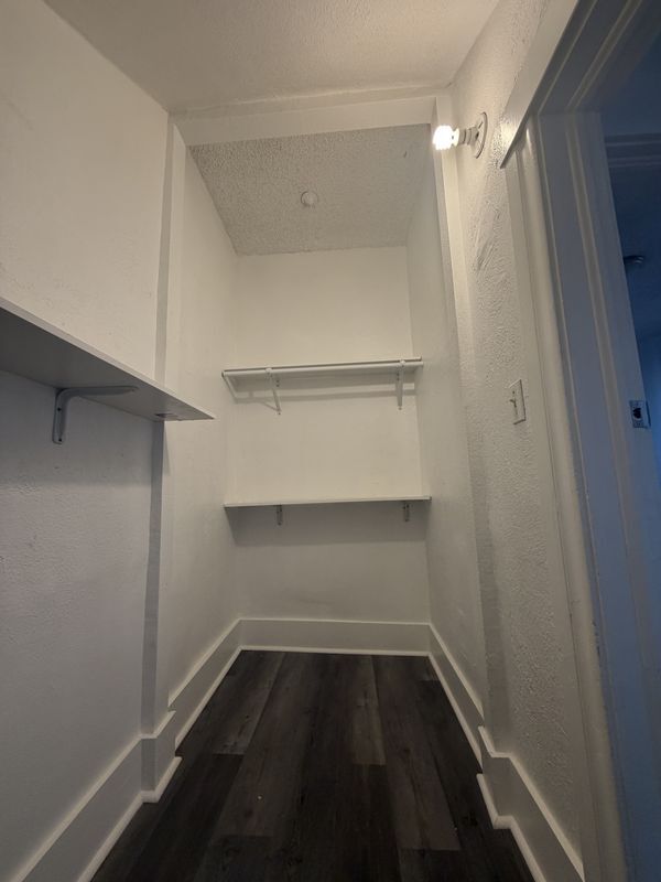 Foto del edificio - 3925 Normandie Ave