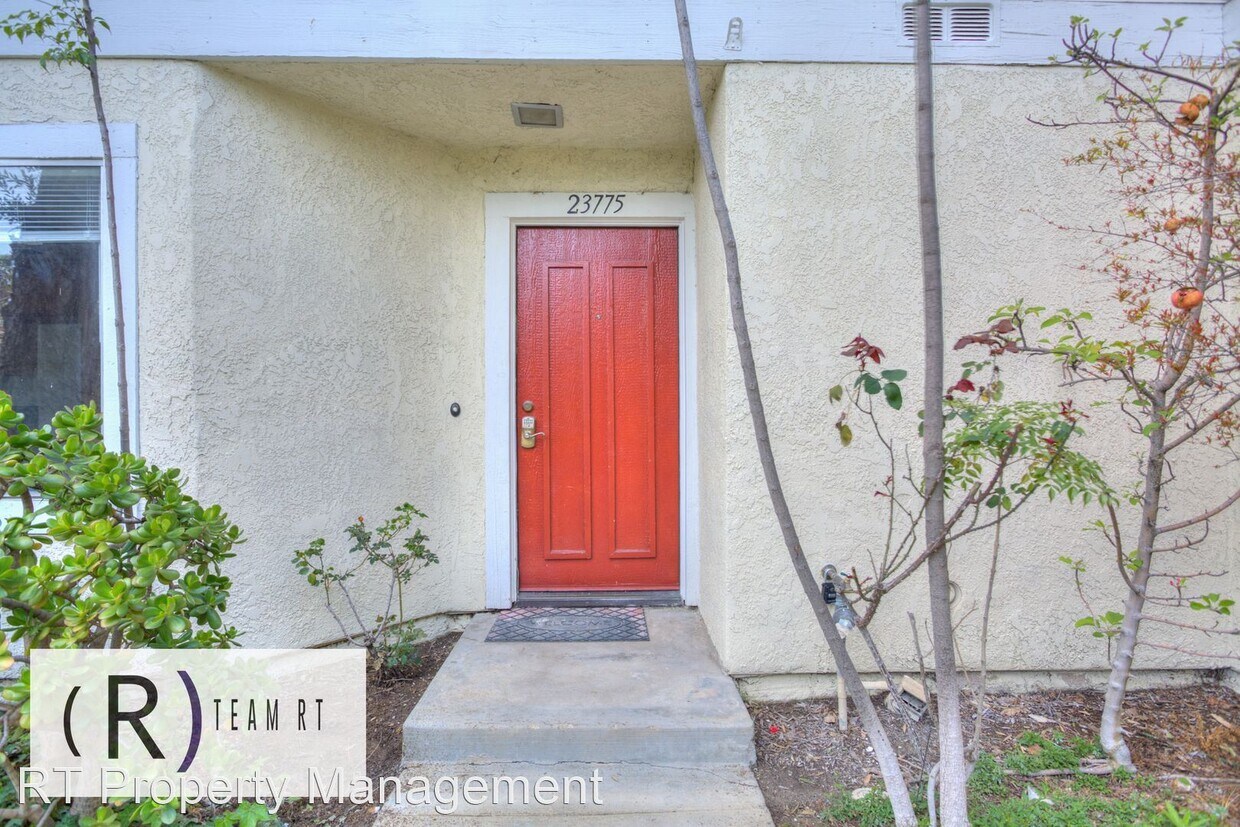 2 br, 1.5 bath House 23775 Highland Vall... House for Rent in