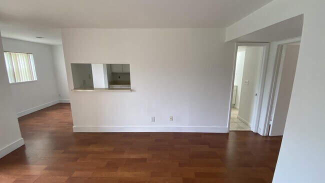Building Photo - 4021 NW 87th Ave