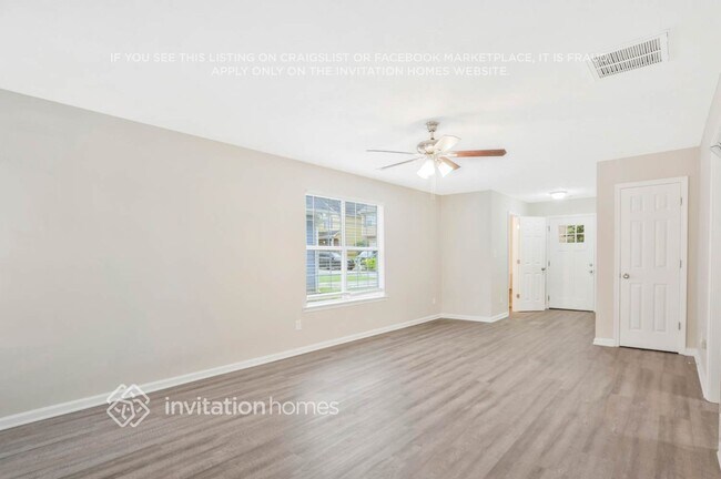Foto del edificio - 3718 Oakwood Manor Ct
