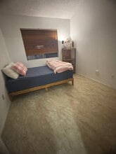 Building Photo - 12128 Drury Ln