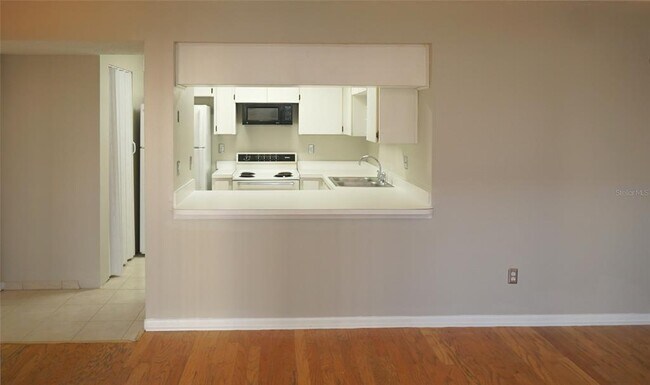 Foto del edificio - 603 S Melville Ave