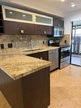 Building Photo - 118 Wimbledon Lakes Dr