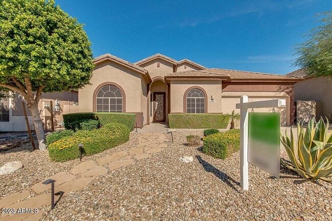 Foto del edificio - 6782 W Lariat Ln