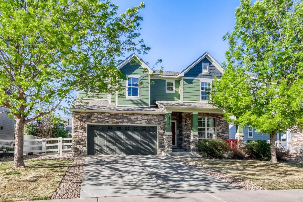 Bright, Seamless Living in Longmont’s Premier School District - Bright, Seamless Living in Longmont’s Premier School District
