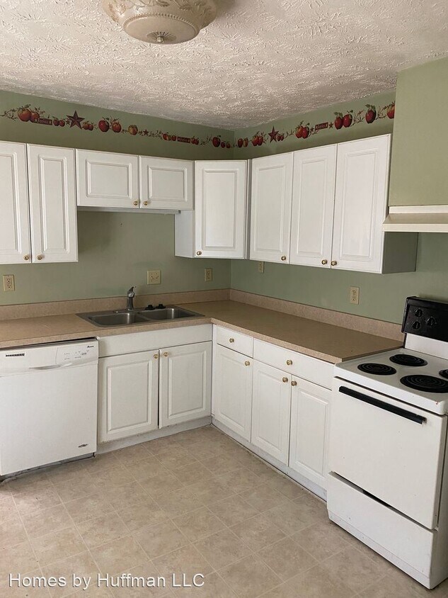 Foto del edificio - 3 br, 1 bath House - 11 S Tekoppel Avenue