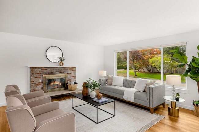 Foto del edificio - 5bd/3.5ba Bellevue Home