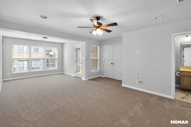 Building Photo - Charming 3BR Townhome in Charlotte