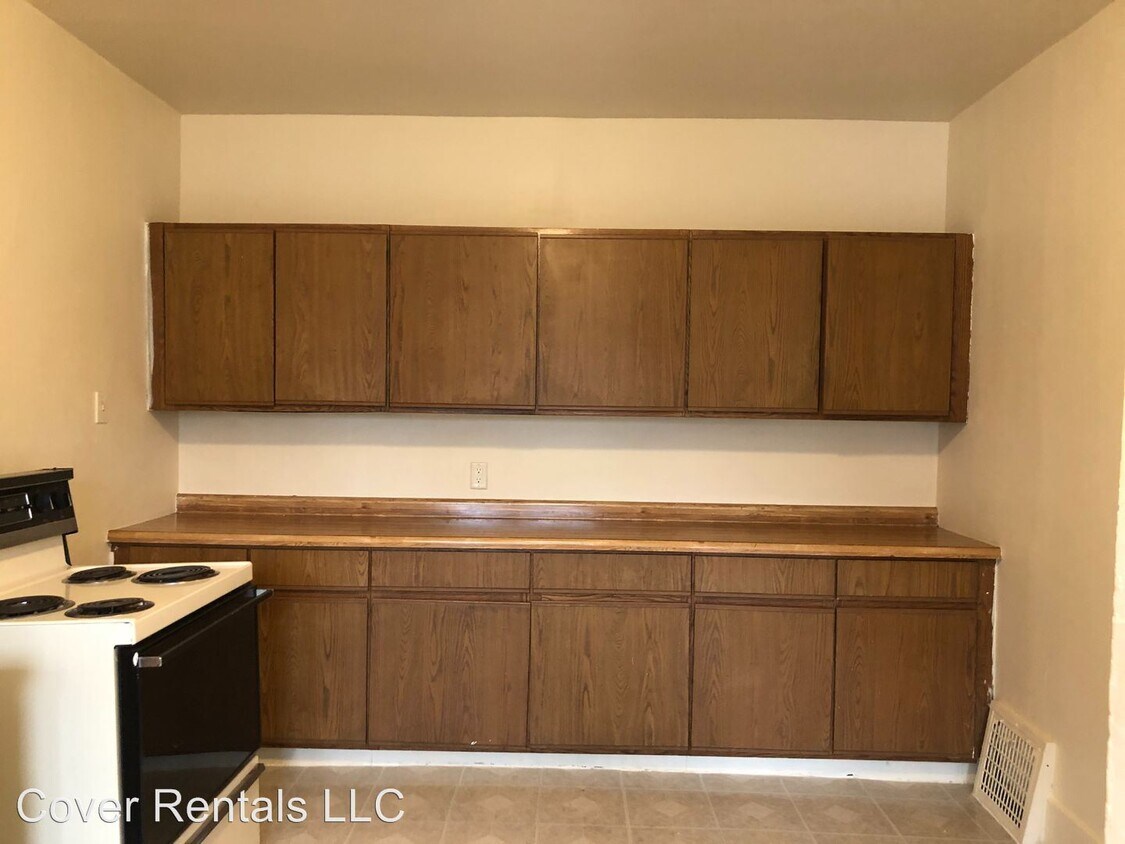 Foto principal - 608-610 Elmore St
