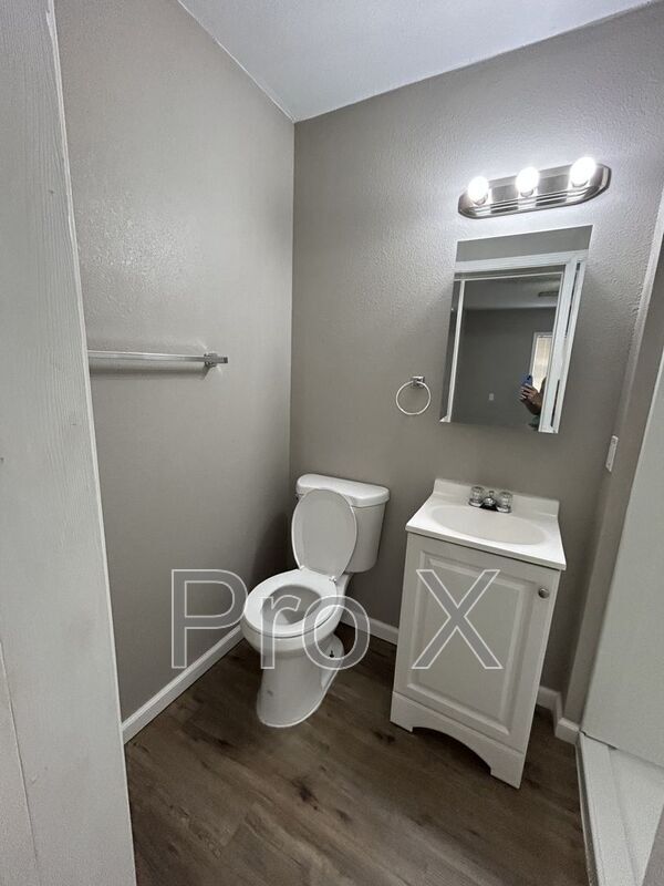 Foto del edificio - 1413 S Broadway St