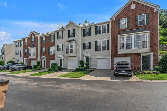 Building Photo - Spacious 2-Bedroom home in Prime West Nash...