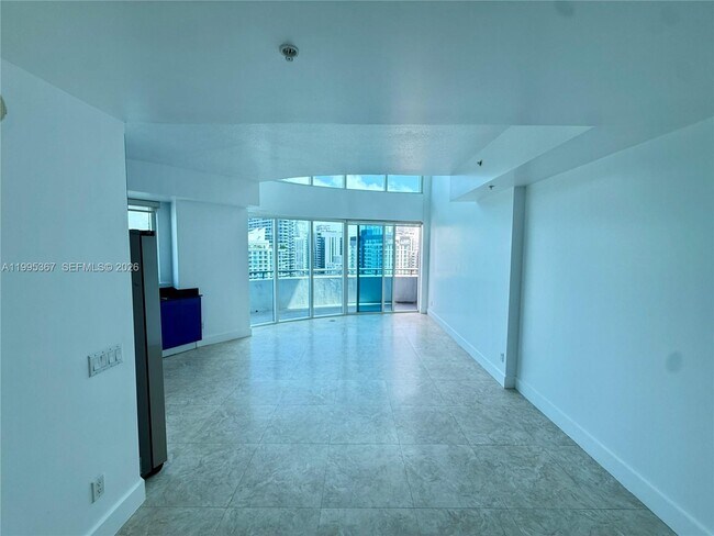 Foto del edificio - 60 SW 13th St