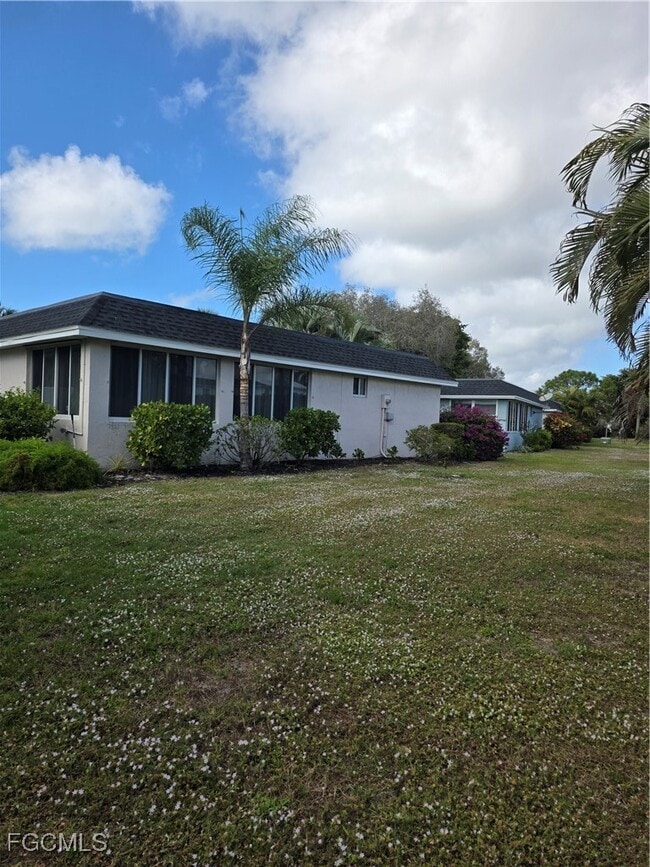 Foto del edificio - 280 Lanchester Ct