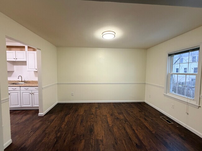 Foto del edificio - 9504 Covington Pl