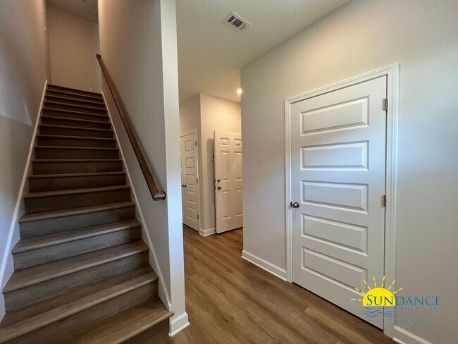 Foto del edificio - Beautiful New Construction 3 Bedrooms Home...