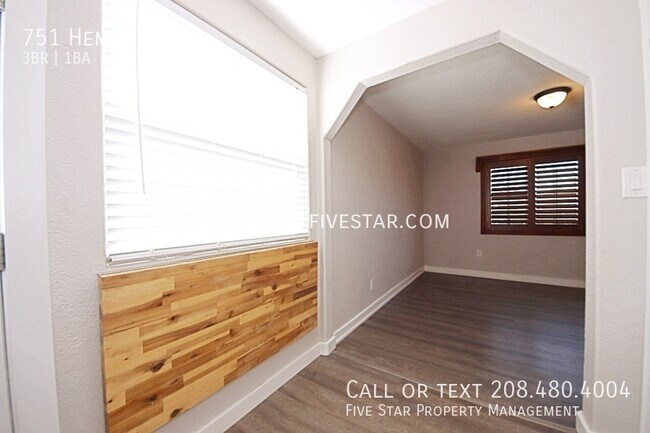 Foto del edificio - 751 Hemlock St