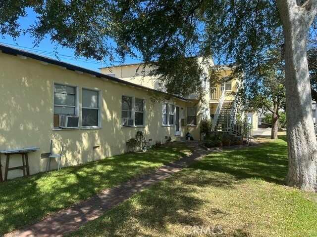 Building Photo - 601 E Chevy Chase Dr