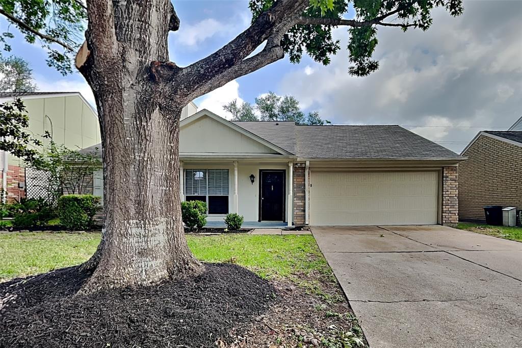 Primary Photo - 22722 Brafferton Ln
