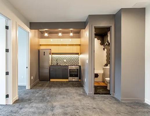 Building Photo - 1 bedroom in BROOKLYN NY 11225