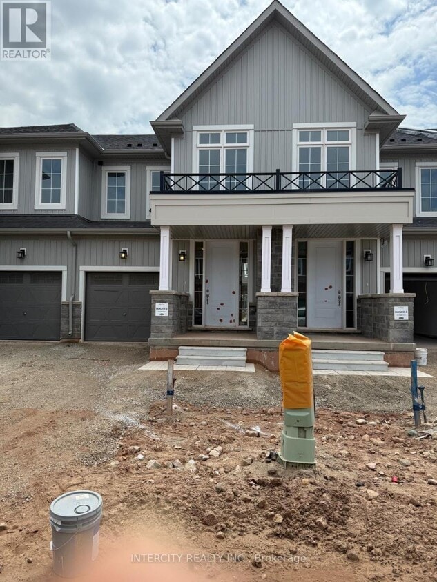 Photo principale - 151 Sanders Rd