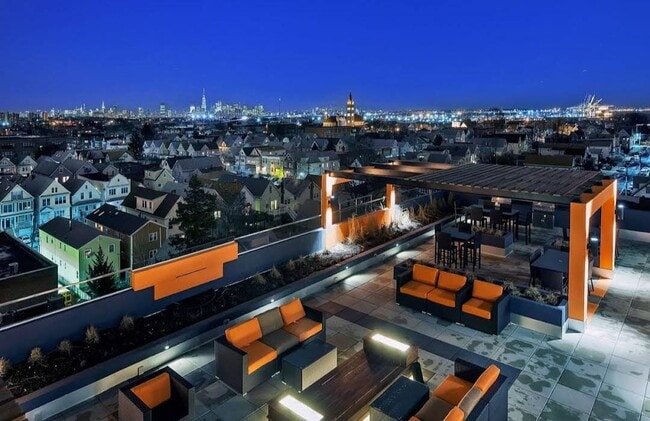 Building Photo - 1038 John F. Kennedy Blvd