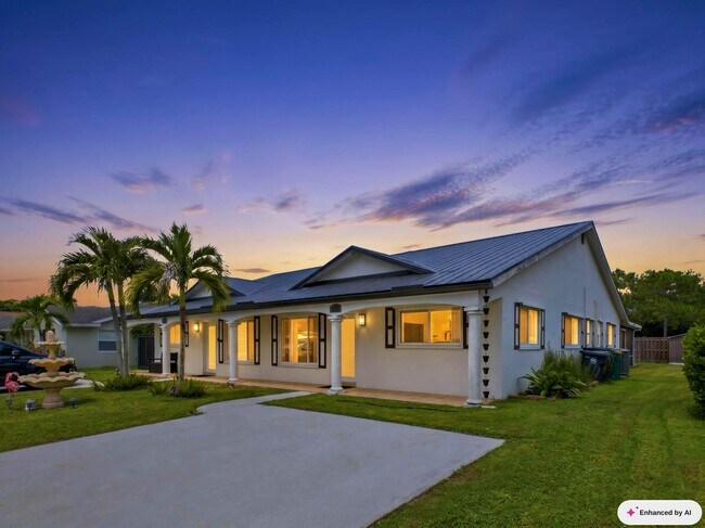 Building Photo - 1320 Riverside Cir
