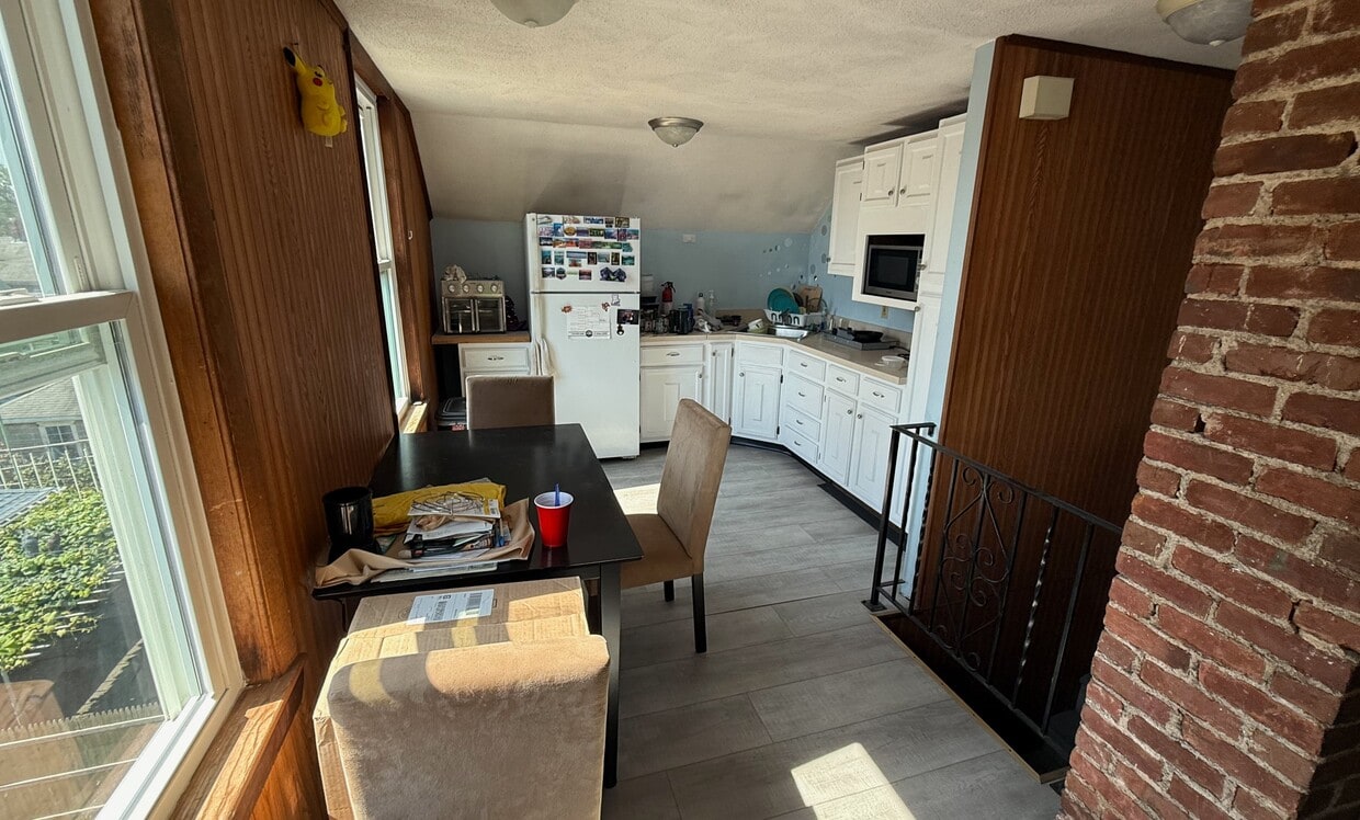 Kitchen - 2 Thorndike St