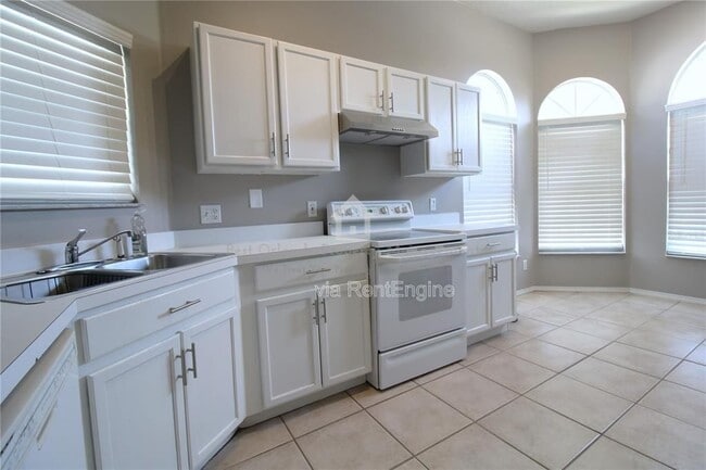 Foto del edificio - 464 Briar Bay Cir