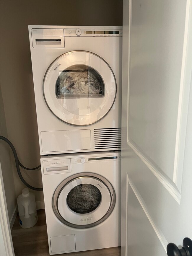 Foto del edificio - 5026 86th Ave NE