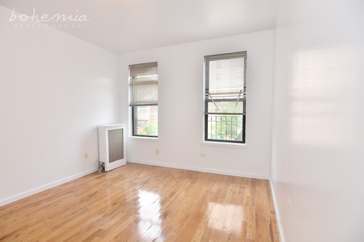 65 Nagle Ave Unit 3A, New York, NY 10040 Room for Rent in New York