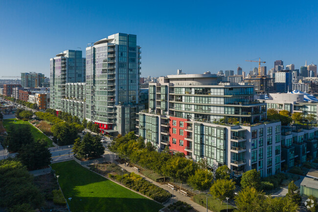 Foto del edificio - Radiance at Mission Bay