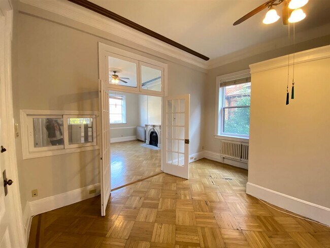 Foto del edificio - 493 Jersey Ave