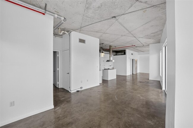 Foto del edificio - 10 SW South River Dr