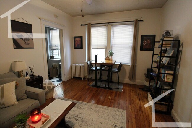 Building Photo - 107 Brainerd Rd