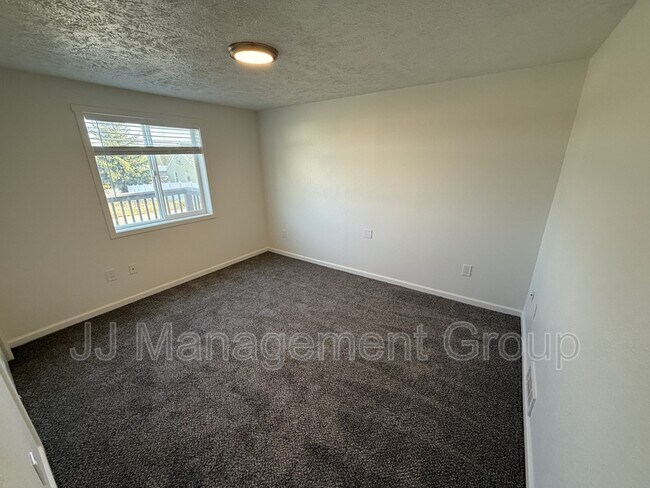 Foto del edificio - 1235 2nd St
