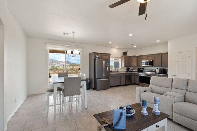 Foto del edificio - 1829 Camino Lebanon