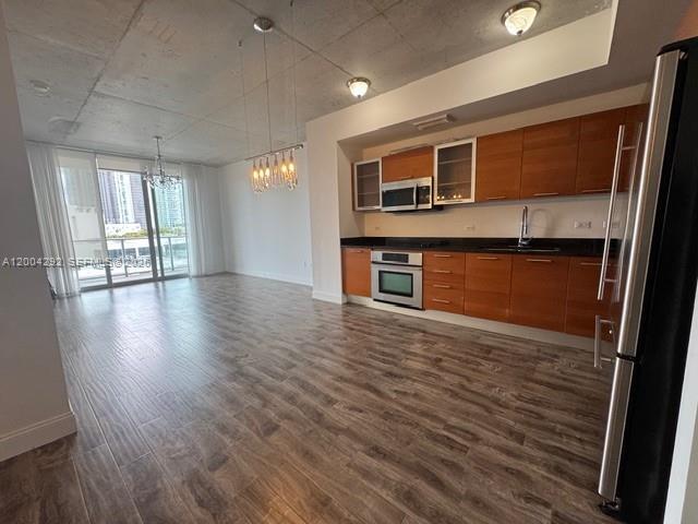 Foto del edificio - 3470 E Coast Ave